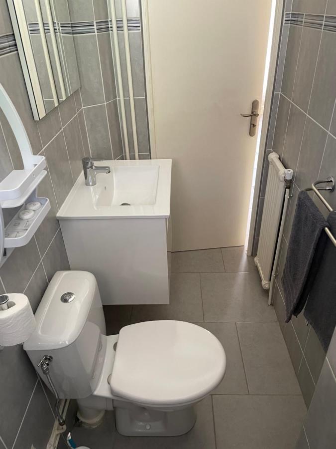 Motel Esterel Mandelieu Eksteriør billede